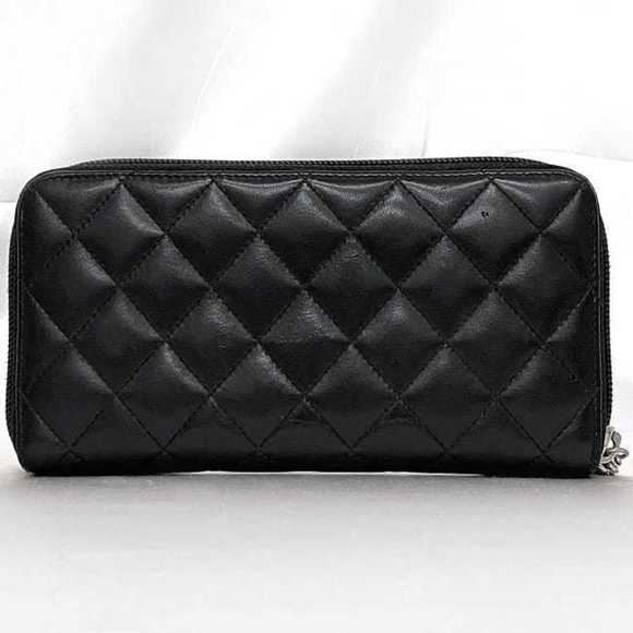 CHANEL Round Long Wallet in Black Cambon Lambskin - Picture 4 of 11